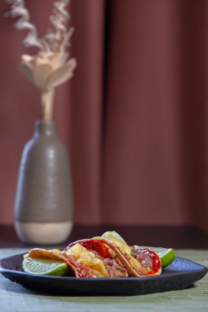 Plato que el restaurante 1888 dedicada al Premio Cervantes e inspirado en la cocina mexicana para la Muestra Gastronómica Literaria de Alcalá de Henares