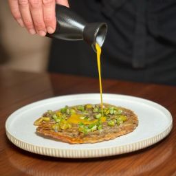 Platos clásicos de Alcalá de Henares en los restaurantes de Alcalá Gastronómica
